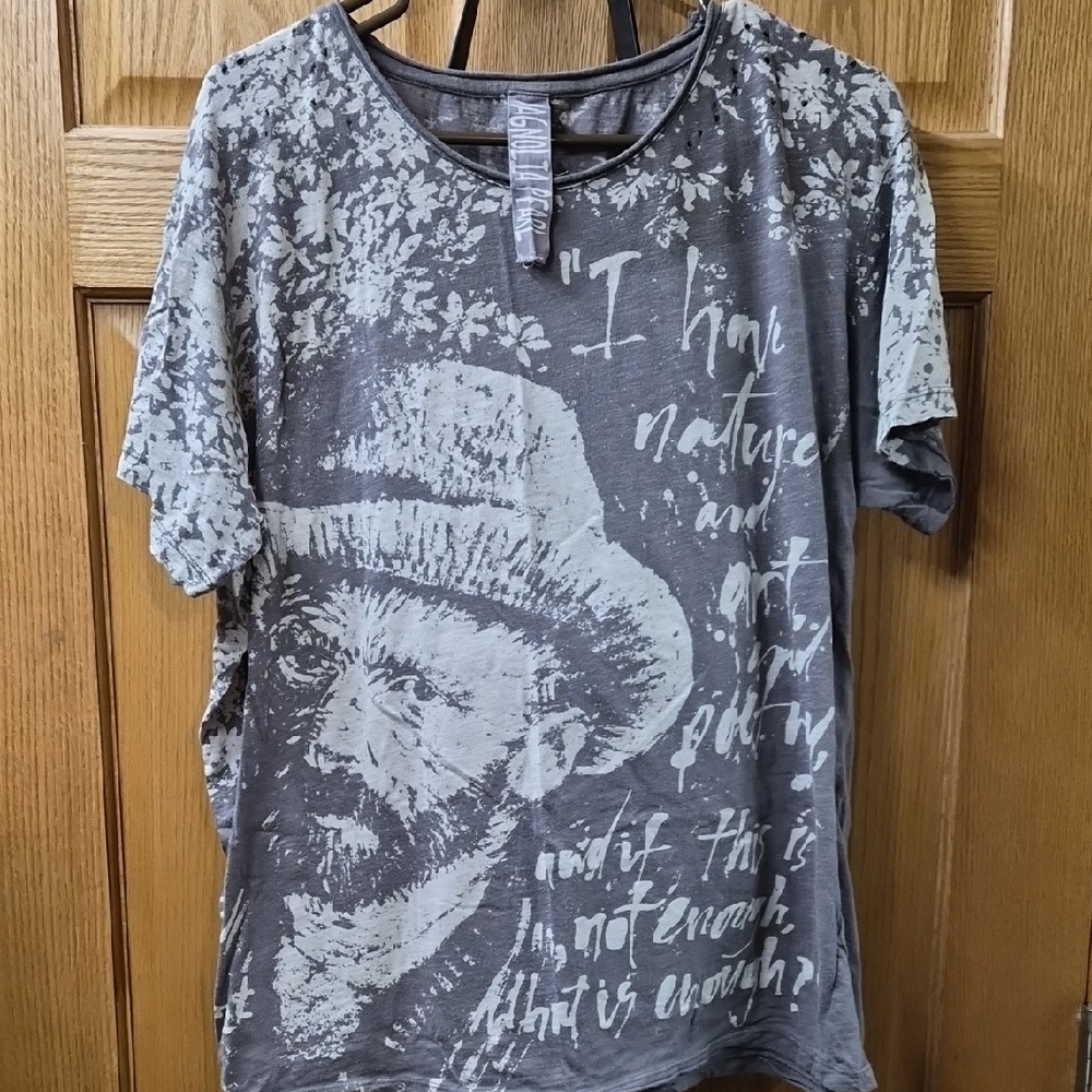 Magnolia Pearl Charcoal Graphic Tee